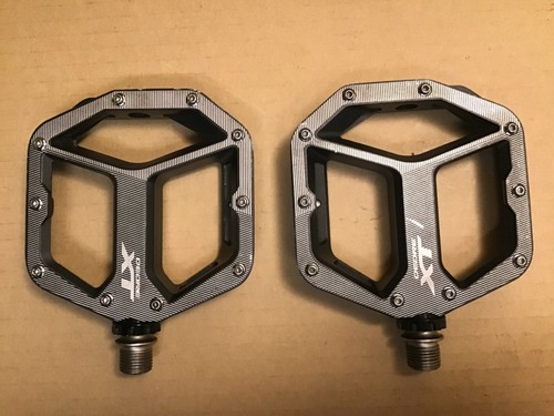 Shimano deore m8040 - xt, pd-m8040