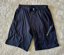 Pantaloncini da mountain bike