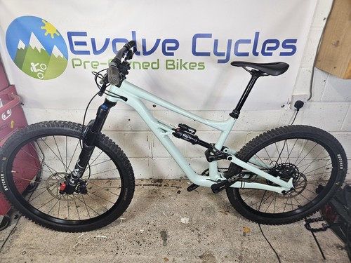 Mountain bike enduro mullet
